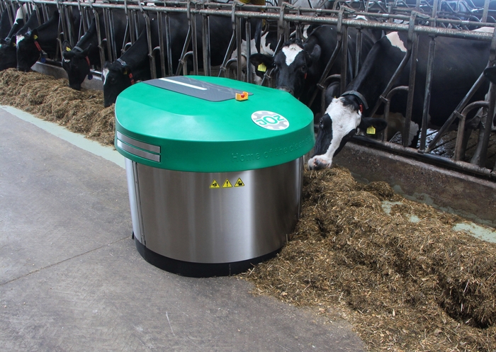Robotic feed pusher uses ‘invisible’ transponder technology to move rations closer to cows, freeing up labour and machinery