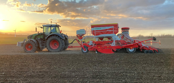 Flexible sowing solutions from Pöttinger terrasem_c6_f-tegosem_500-11_15x10cm_hq