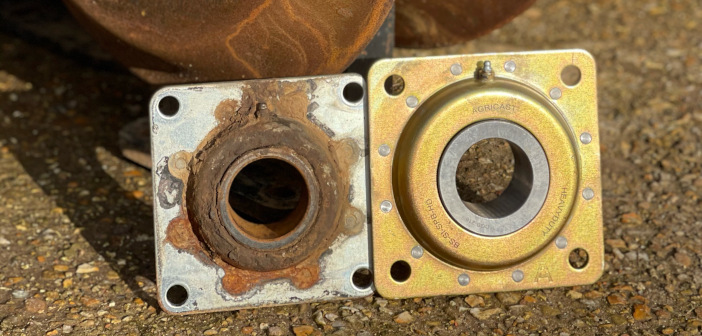 Agricast’s new Heavy Duty bearing-right-compared to OEM part-left