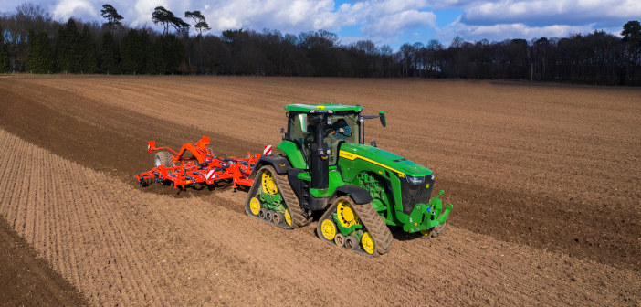 John Deere to showcase latest technology at Cereals 2021 New John Deere 8RX 410 tractor C