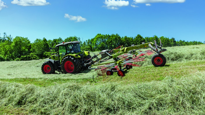 Claas unveils new twin and four-rotor rakes 428473