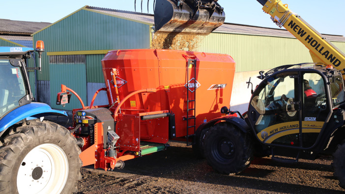 PROFILE-CROSSMIX_Chargement-12-