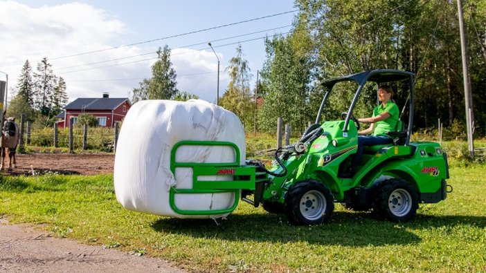 Latest electric equipment to go on show at Midlands Machinery e6 - 01 (small)