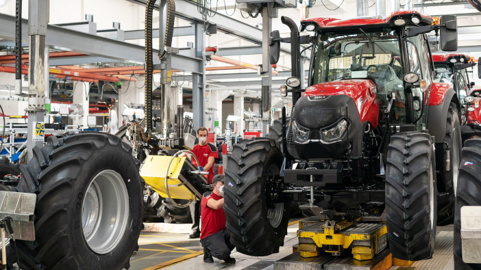 CNH Industrial win ‘Best Internationally Operating Company’ for a second year St.Valentin plant_Case IH_Puma 145