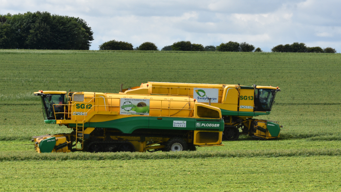 PGRO and Syngenta online roadshow to return in 2022 York,Uk,July,17,2020,Peas,Being,Harvested,By,Large