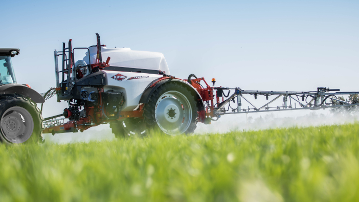 Incentives for precision sprayer options KUHN LEXIS_MTA2 @300