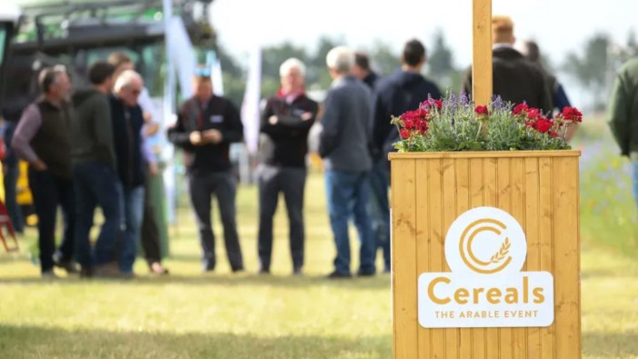Cereals tickets to raise money for farming charities FG5S5AlXIAQKzZa (Small)