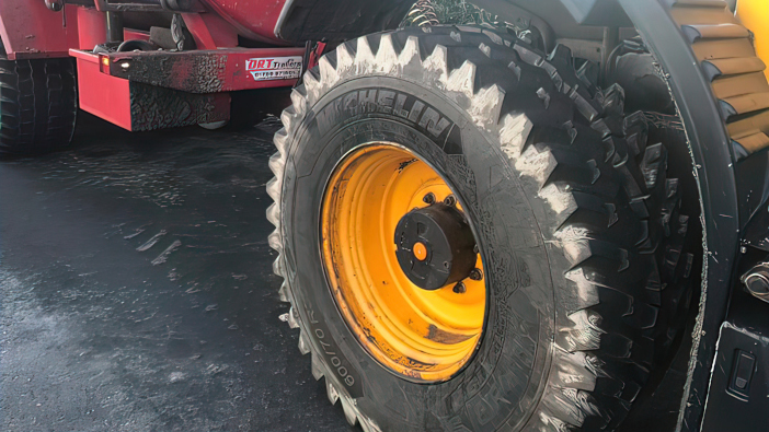 Michelin RoadBib prove their worth for recycling firm 288-01-MICHELIN-RoadBib-Coast-to-Coast-Recycling