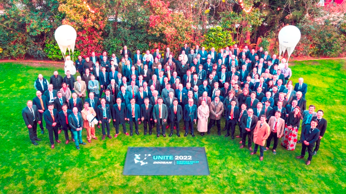 Doosan completes successful 2022 European Dealer Conference Doosan 2022 EU Dealer Meeting_pic_red