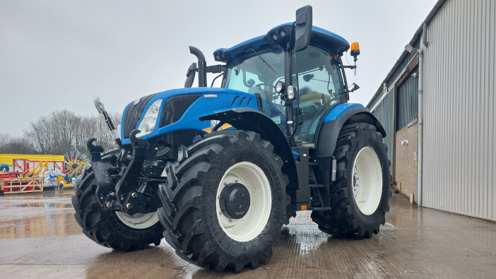 Bridgestone to supply agricultural tyres to New Holland New Holland 2
