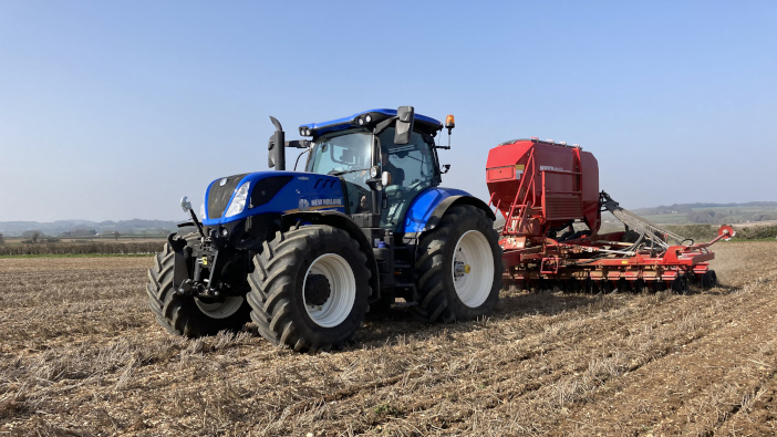 Tractor registrations continue to grow in May 2022 | Farm Contractor ...