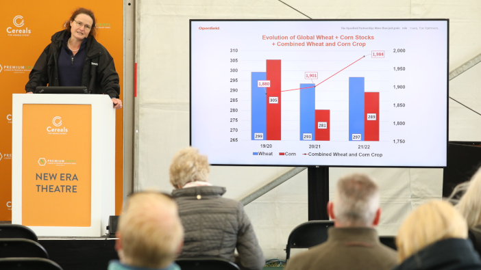 Cereals’ New Era Theatre looks for answers to successful farming future E42A5555
