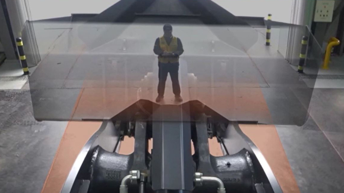 Transparent_Bucket_WLO_pic2