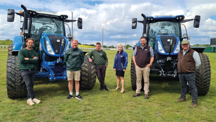 Chelmsford City Racecourse partners with New Holland Agriculture Chelmsford_City_Racecourse