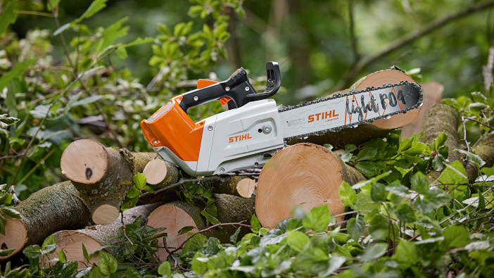 Stihl launches its most powerful cordless top handle chainsaw MSA 220 T III