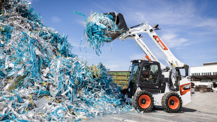 New compact telehandler and powerful loaders from Bobcat