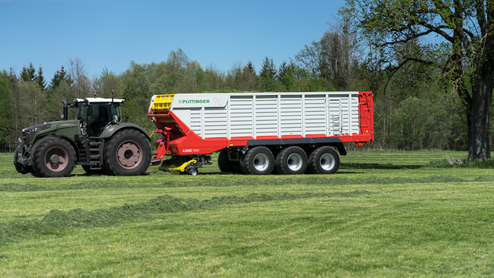 Pöttinger announces record turnover for 2021/22 JUMBO_7540_Fendt_Grassilage_017_sat__hq