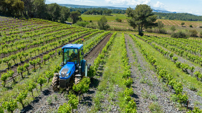 Tractor of the Year: Best of Specialized – New Holland T4.120F VisionView