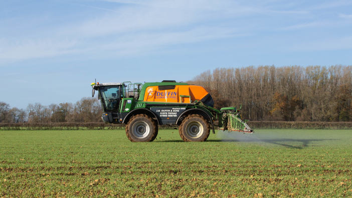 Farmers can achieve excellent control of volunteer oats with autumn treatment