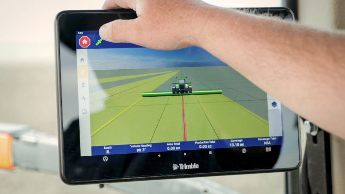 Trimble announces two next-generation displays