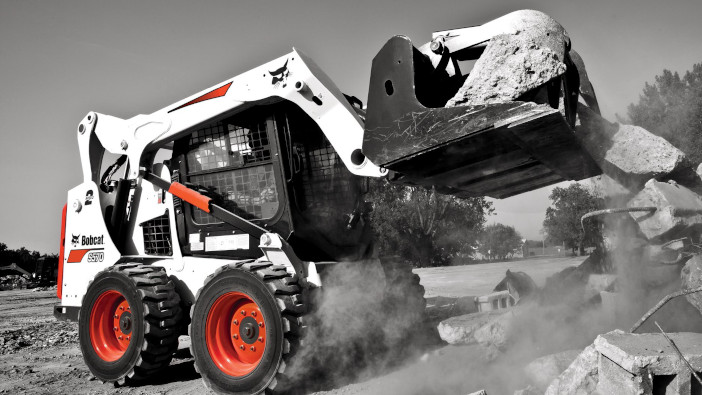 Doosan Bobcat donates $1 million in equipment to earthquake relief and recovery