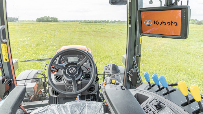 Kubota introduces new auto-steer offer