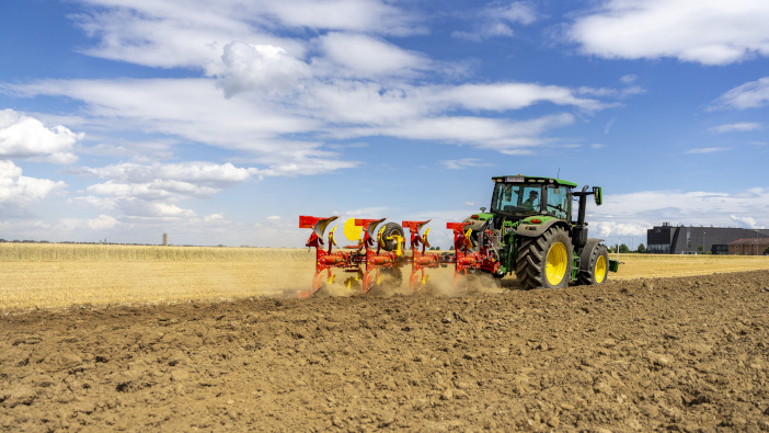 Pöttinger launches new plough model