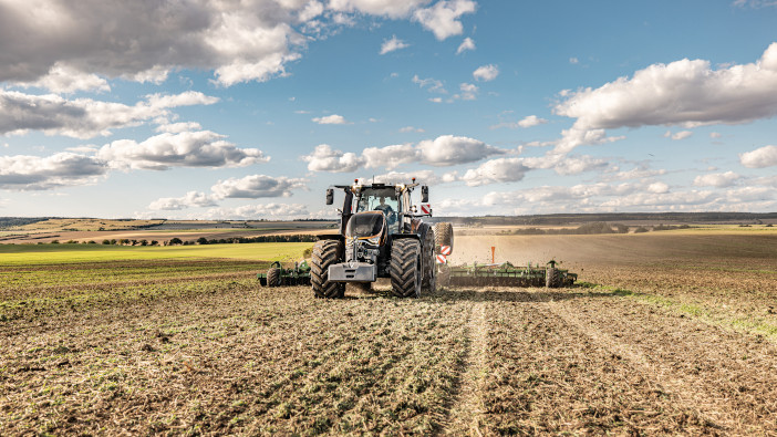 Tractor of the Year 2024 – Open Field: Valtra S416