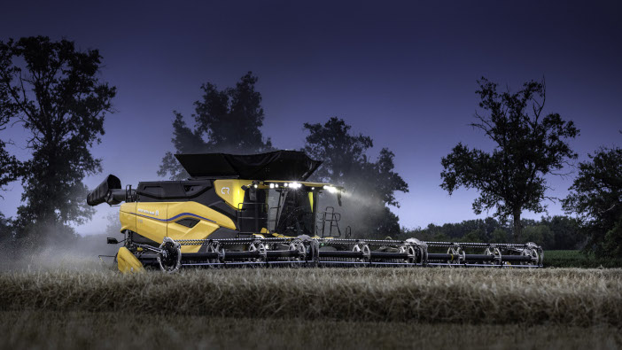 New Holland wins Good Design Awards for flagship combine and electric tractor