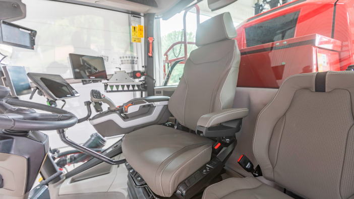 Horsch self-propelled sprayers get new cabin
