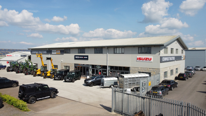 Fendt dealer celebrates 20 years