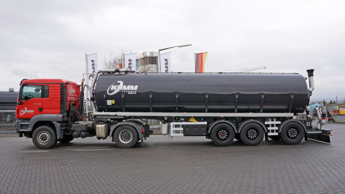 J Riley to showcase new Kumm-Technik tanker at Lamma