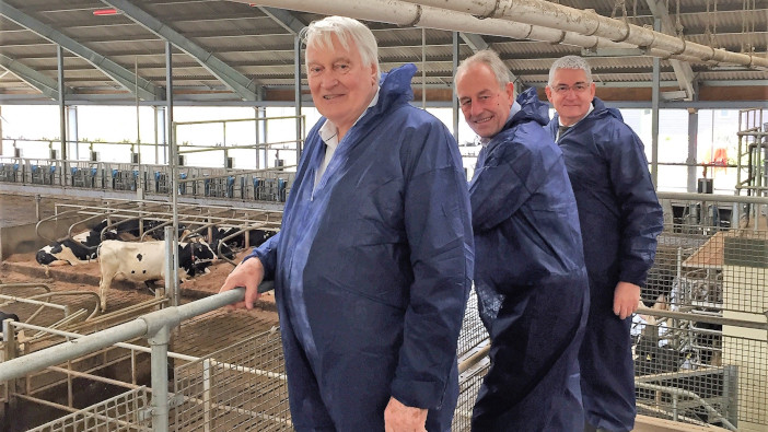 Palm-free fat supplement helps dairy farms to cut CO2