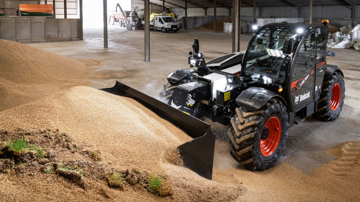 Bobcat adds new agri telehandlers with CVT transmissions
