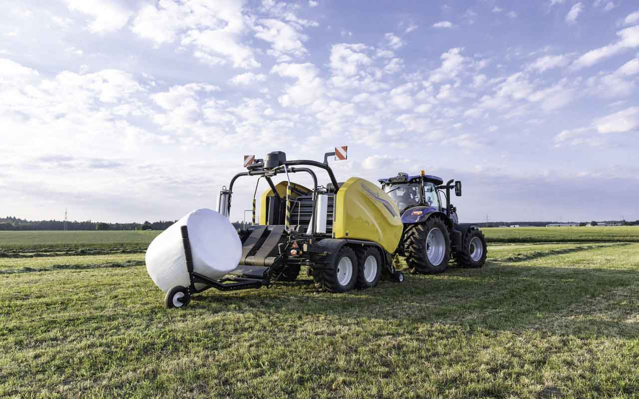 New-Holland-Roll-Baler