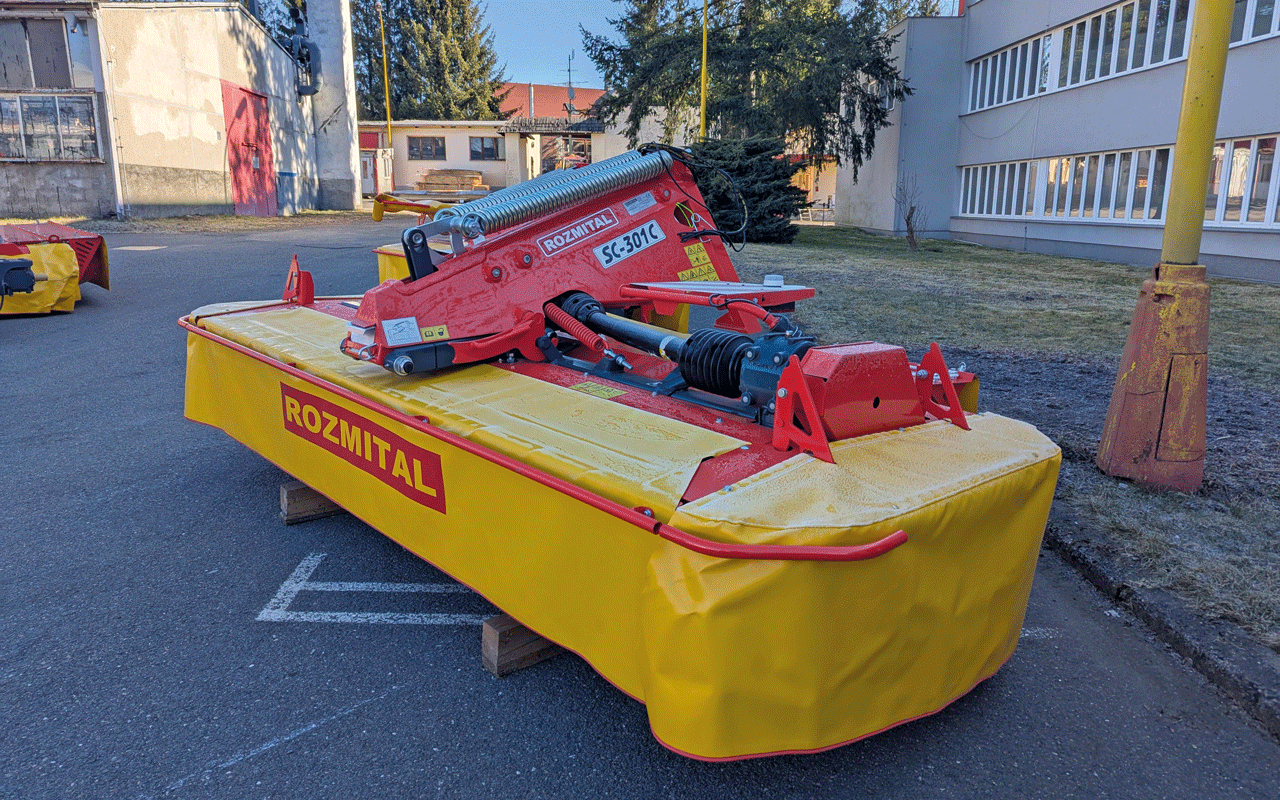Rozmital mower