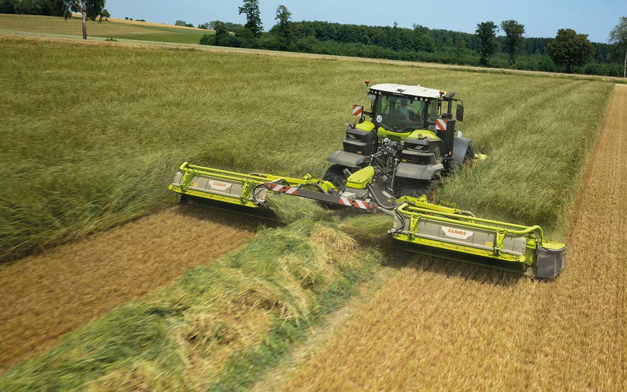Claas combine