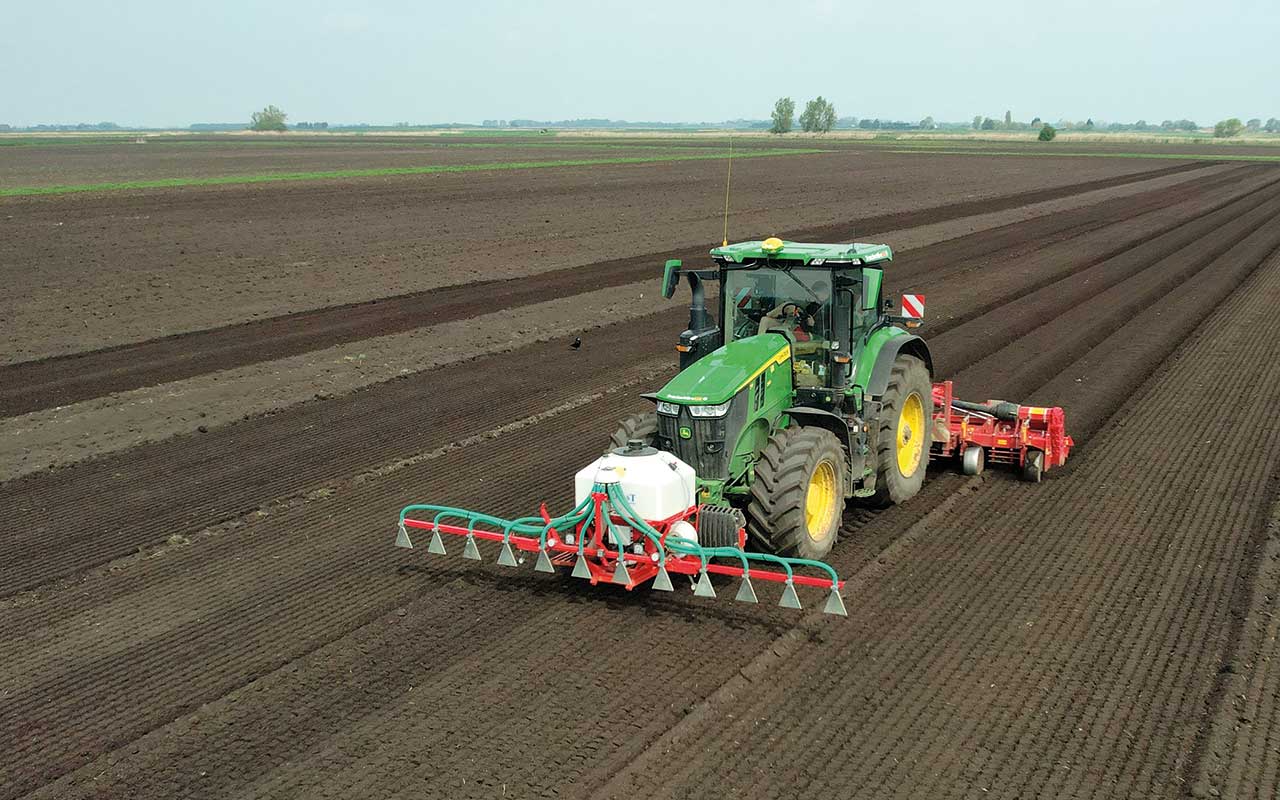 Techneat applicator