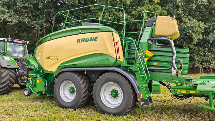 Krone updates HDP square baler