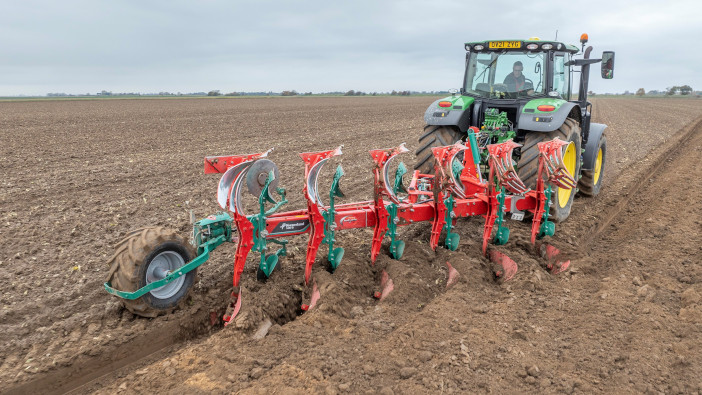 Kverneland to showcase new shear bolt ploughs at Lamma