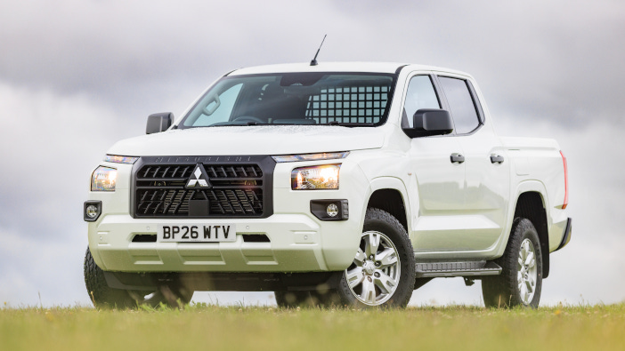 Mitsubishi adds new commercial L200 pick-up