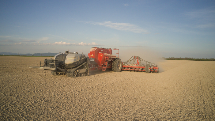 Tractor of the Year 2027 – TotYBot – AgXeed T2 7-Series